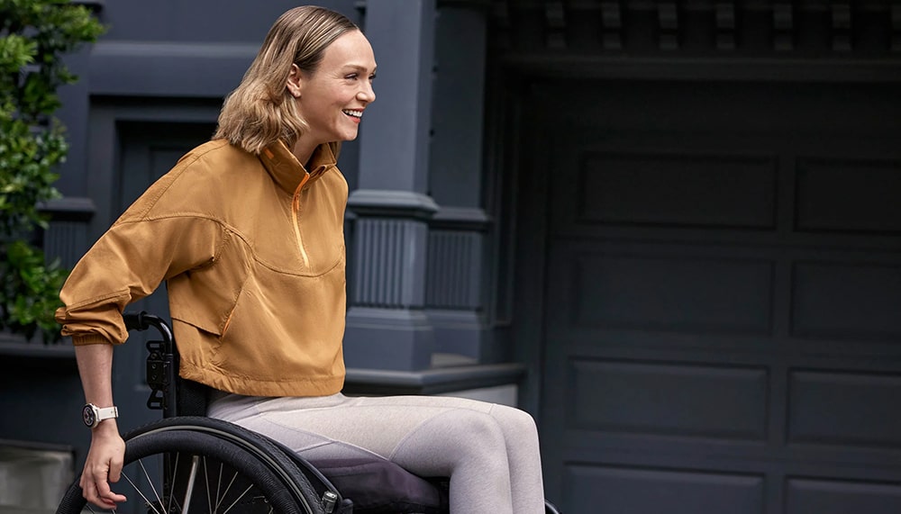 Cозданный с учетом вашего движения, VENU 3S может отслеживать толчки и предлагает встроенные тренировки, предназначенные для пользователей в инвалидных колясках