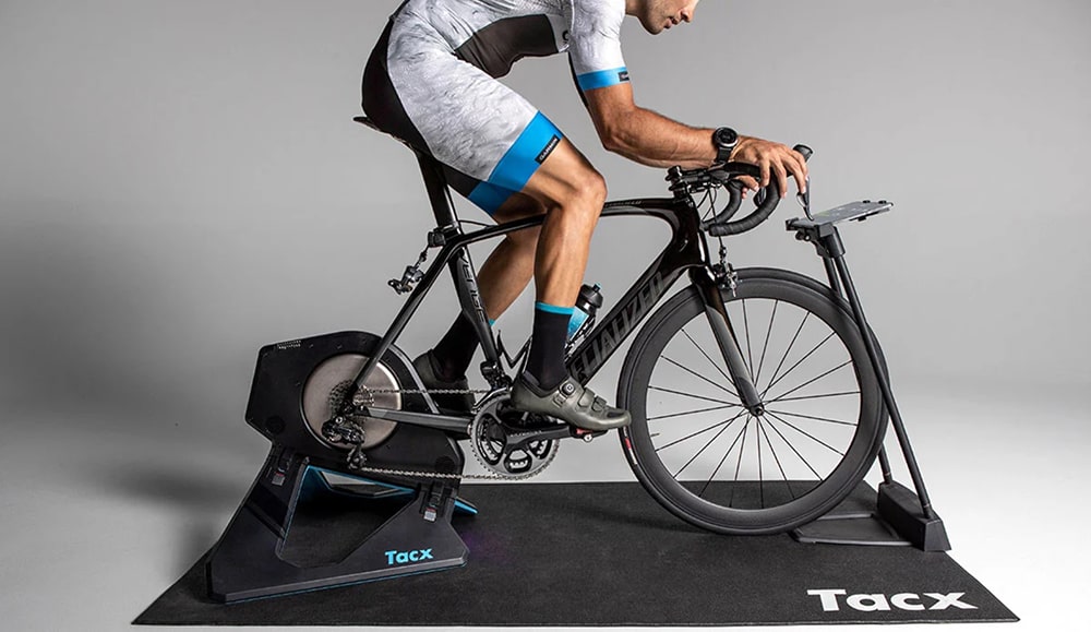 Откройте для себя Скандинавию в помещении с помощью приложения Tacx® Откройте для себя Скандинавию в помещении с помощью приложения Tacx®