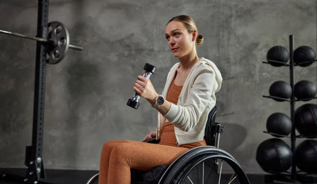 Тренировки на инвалидных колясках с умными часами Garmin