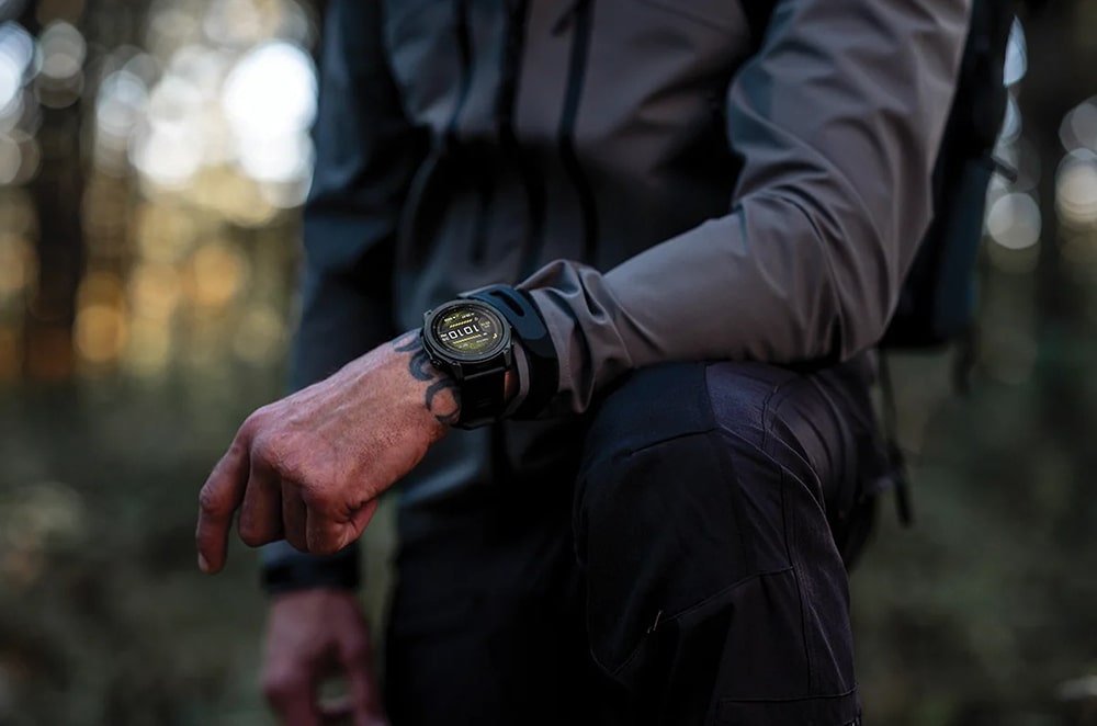 Благодаря смарт-часам Instinct®, tactix® и MARQ® компания Garmin предлагает подходящие тактические часы для любой миссии